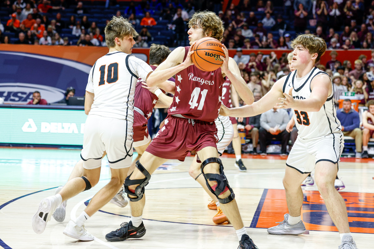 Benton Byron Illinois boys basketball March 7 2024 Nate Latsch 26539